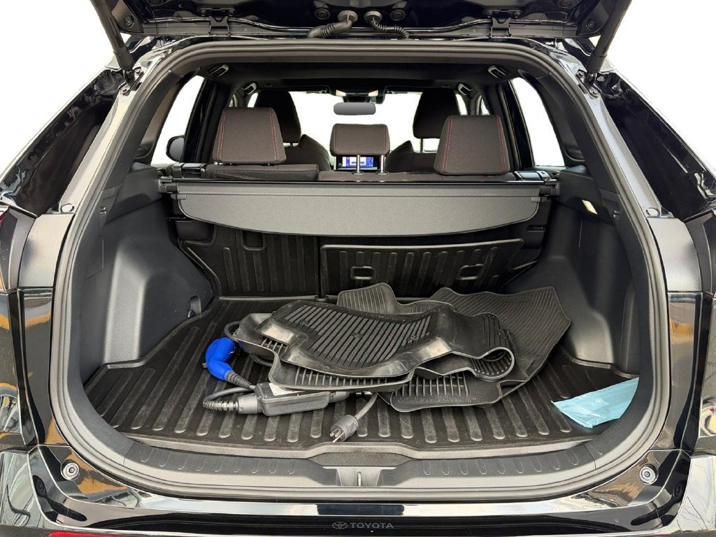 2024 Toyota RAV4 Prime SE