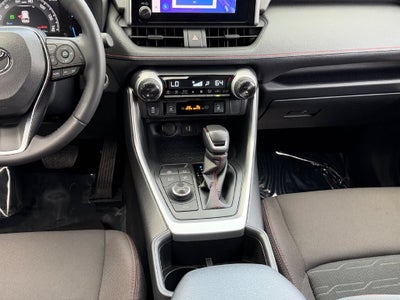 2024 Toyota RAV4 Prime SE