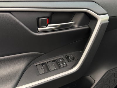2024 Toyota RAV4 Prime SE