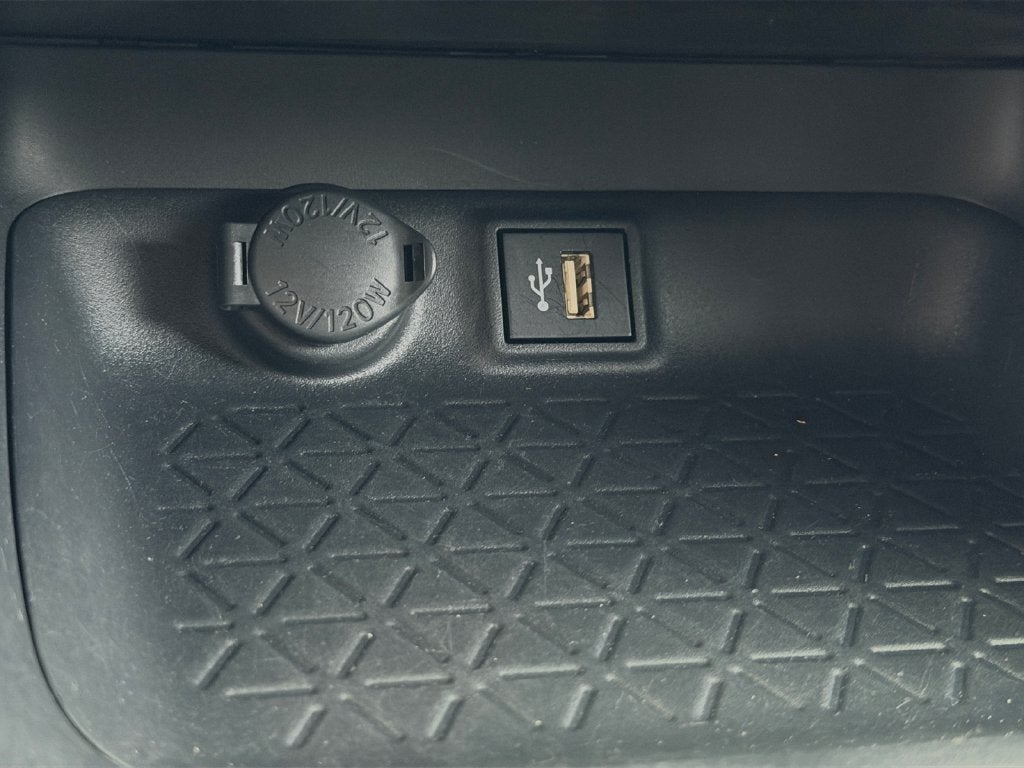 2024 Toyota RAV4 Prime SE