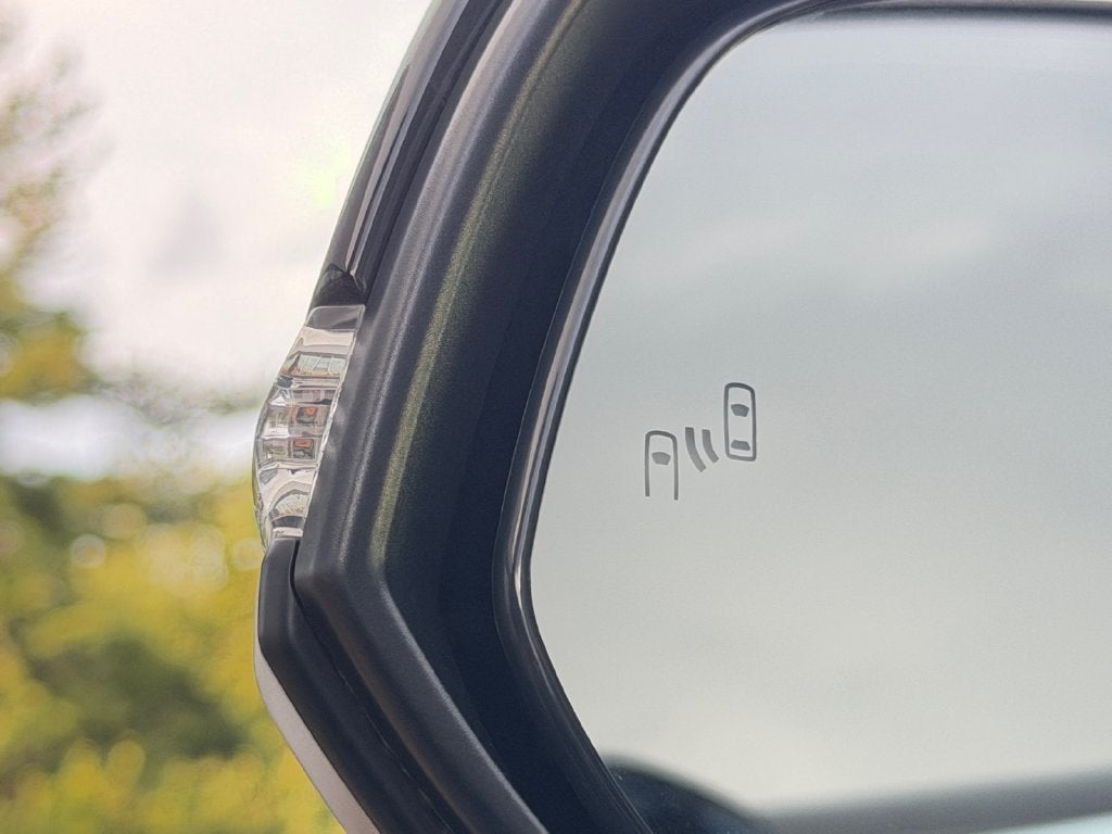2024 Toyota RAV4 Prime SE