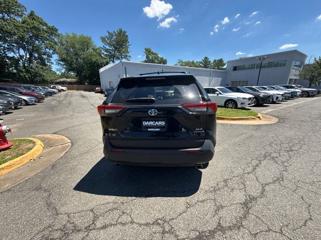 2022 Toyota RAV4 Hybrid XLE Premium