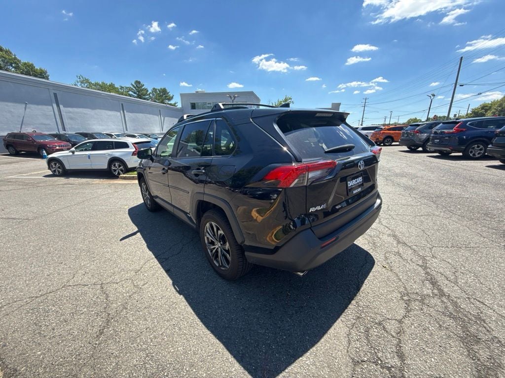2022 Toyota RAV4 Hybrid XLE Premium