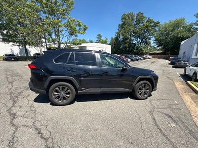 2022 Toyota RAV4 Hybrid XLE Premium