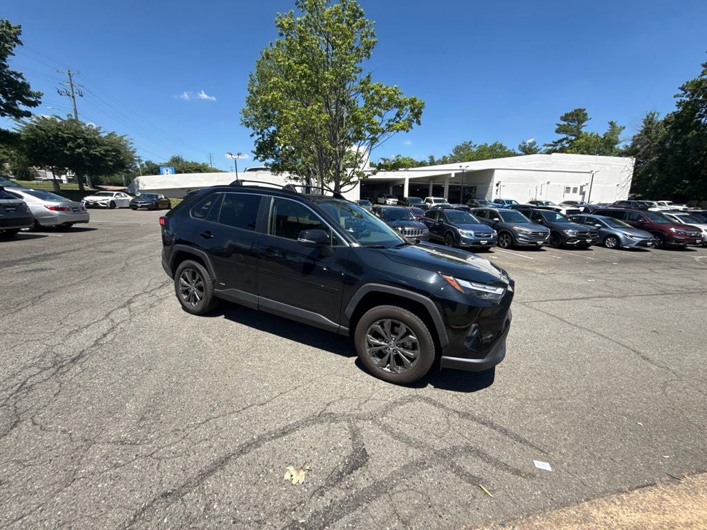 2022 Toyota RAV4 Hybrid XLE Premium