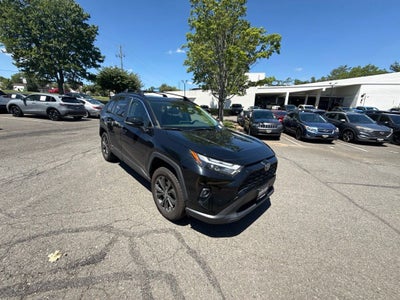 2022 Toyota RAV4 Hybrid XLE Premium