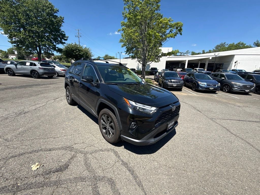 2022 Toyota RAV4 Hybrid XLE Premium