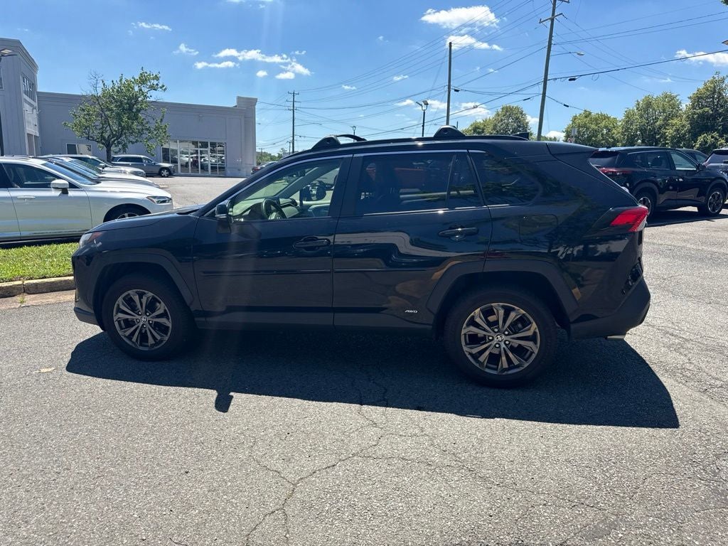 2022 Toyota RAV4 Hybrid XLE Premium