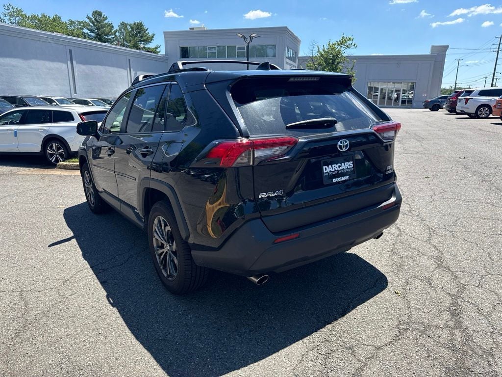 2022 Toyota RAV4 Hybrid XLE Premium
