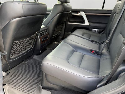 2019 Toyota Land Cruiser Base