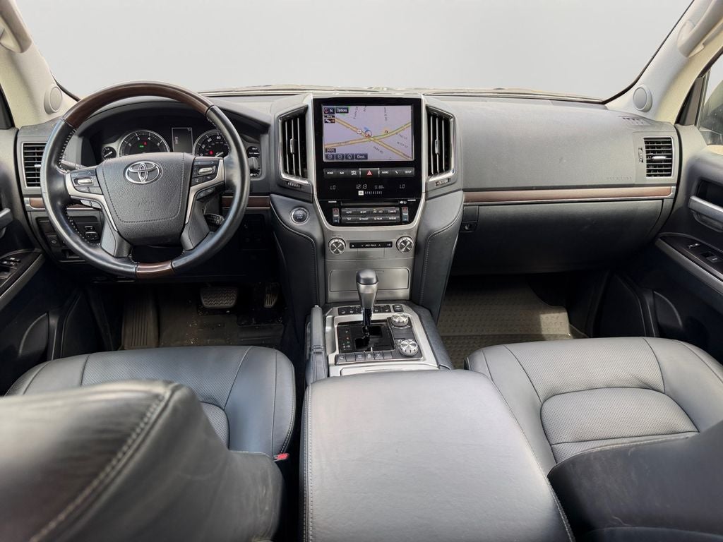 2019 Toyota Land Cruiser Base