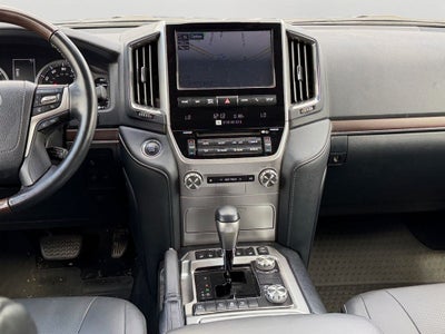 2019 Toyota Land Cruiser Base