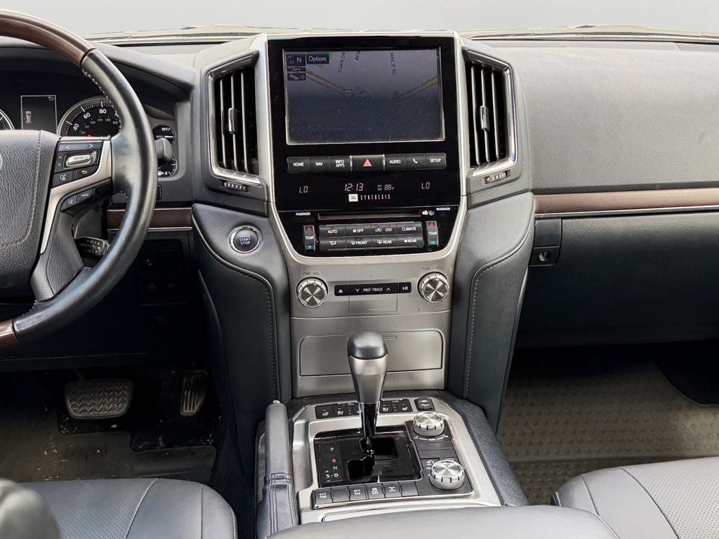 2019 Toyota Land Cruiser Base