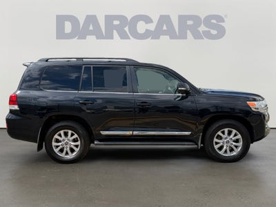 2019 Toyota Land Cruiser Base