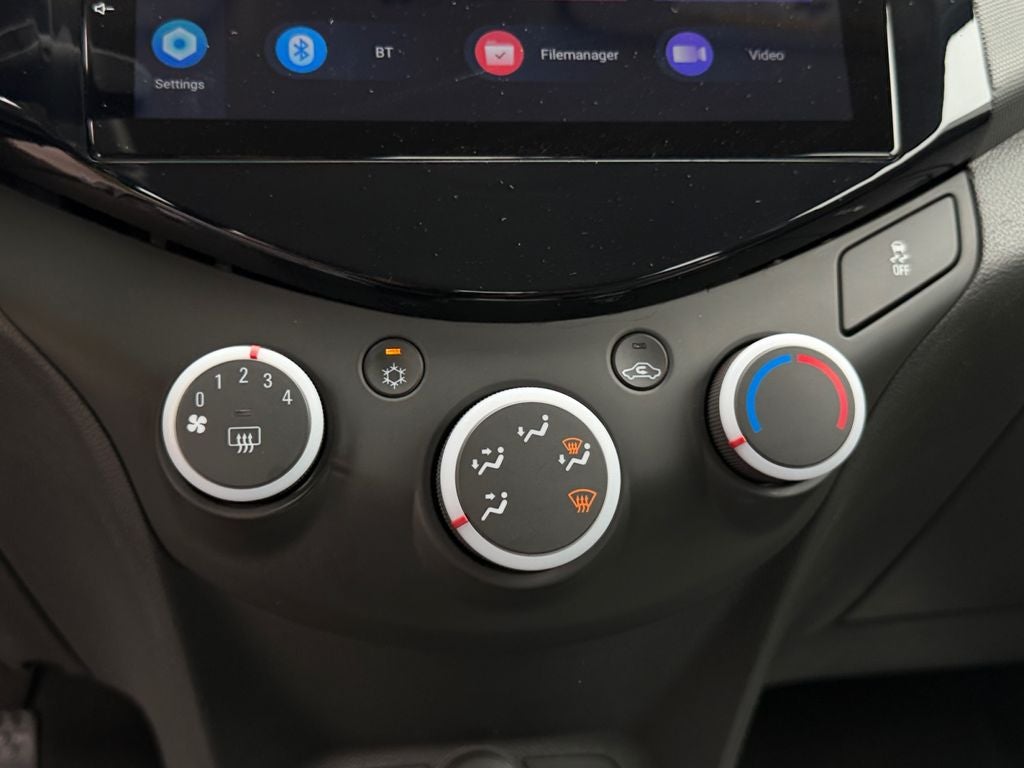 2015 Chevrolet Spark 1LT