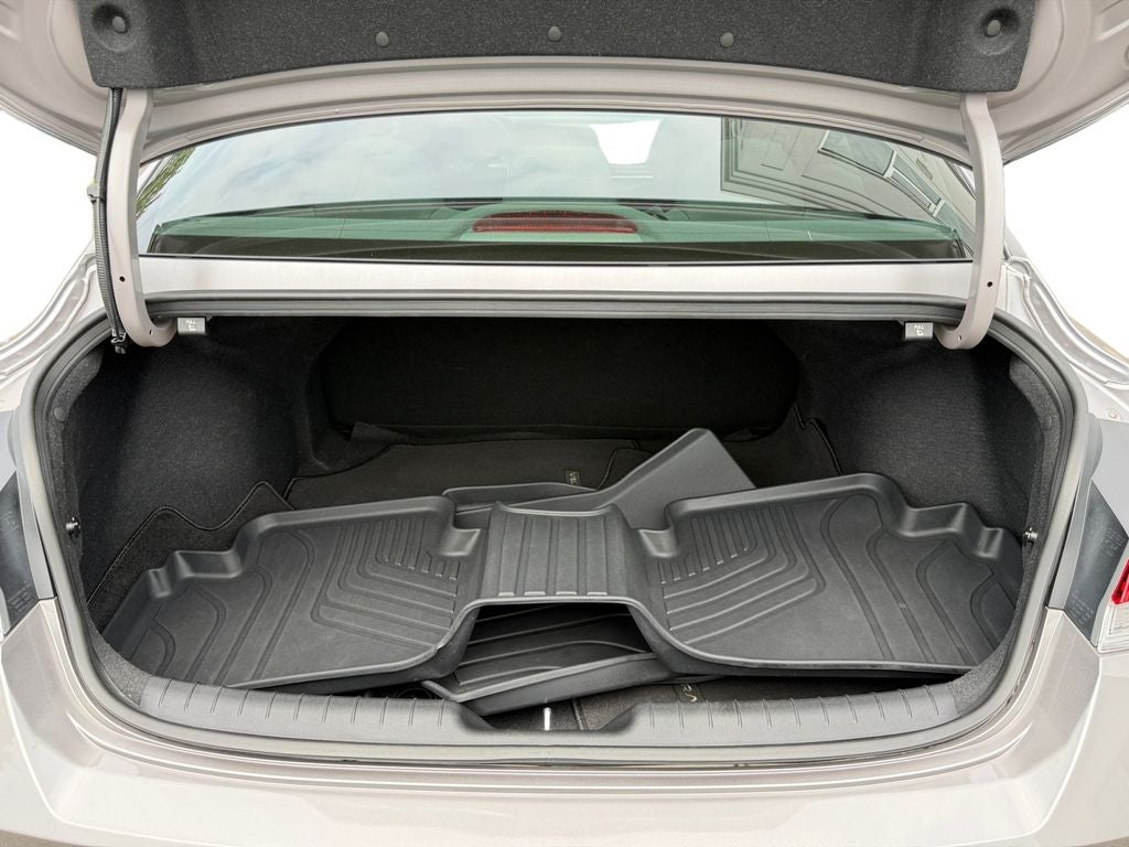 2023 Hyundai Elantra Hybrid Blue