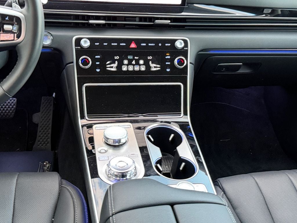 2025 Genesis GV80 2.5T