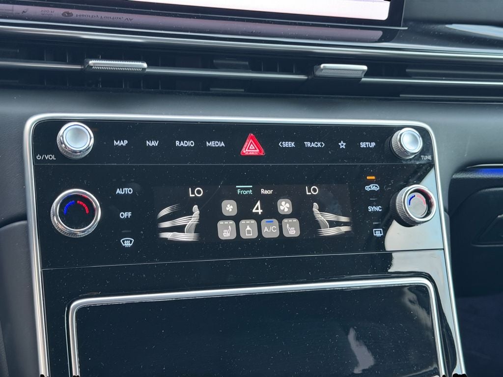 2025 Genesis GV80 2.5T