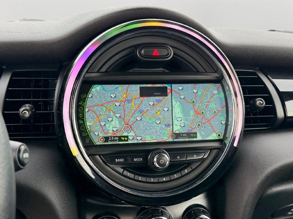 2017 MINI John Cooper Works Base