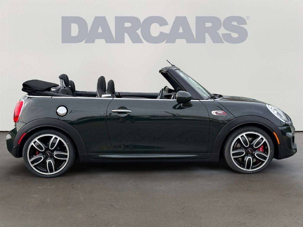 2017 MINI John Cooper Works Base