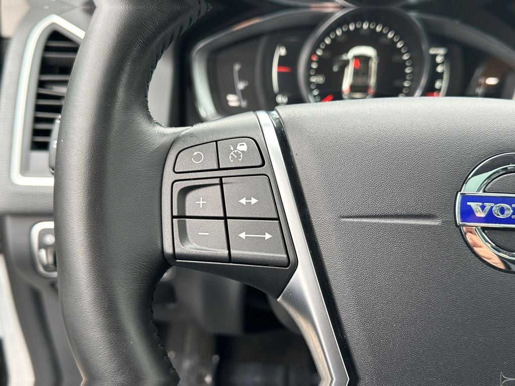 2017 Volvo XC60 T6 Inscription