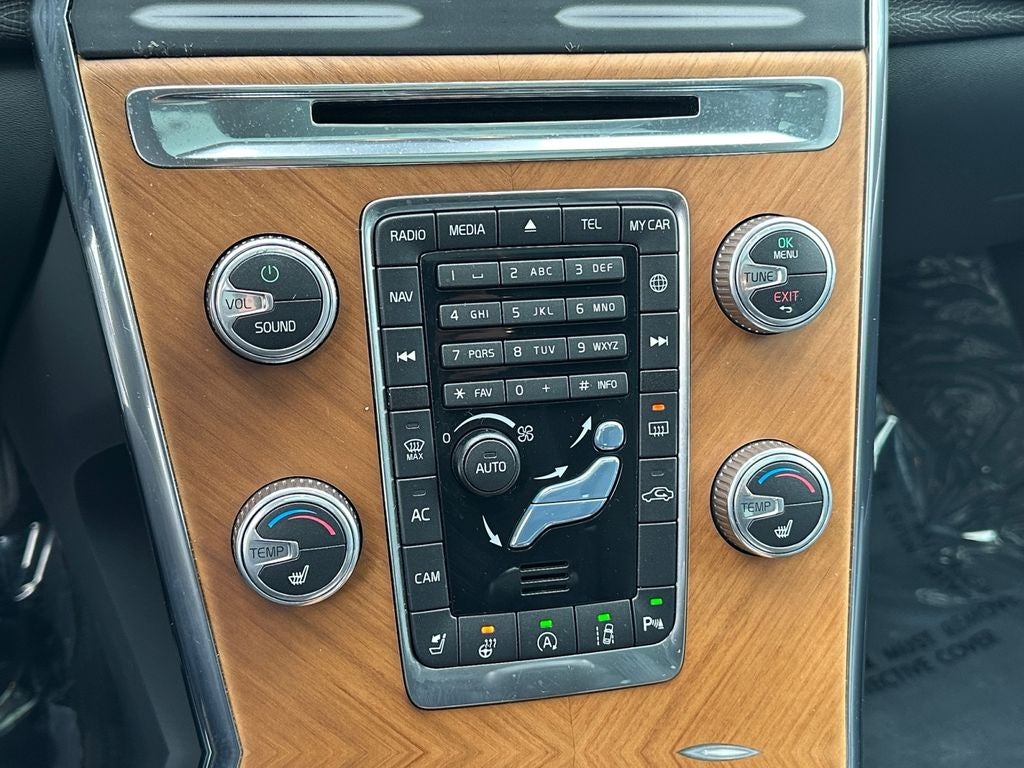 2017 Volvo XC60 T6 Inscription