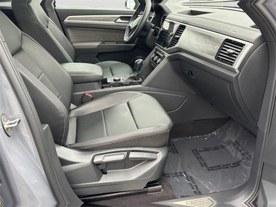 2022 Volkswagen Atlas Cross Sport 3.6L V6 SE w/Technology