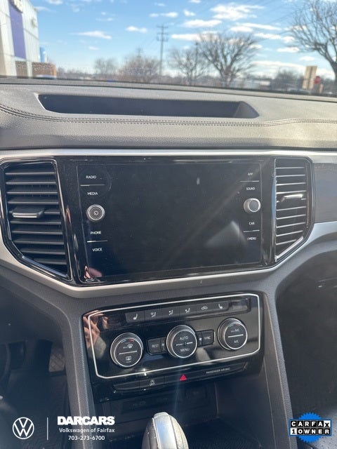 2022 Volkswagen Atlas 3.6L V6 SE w/Technology