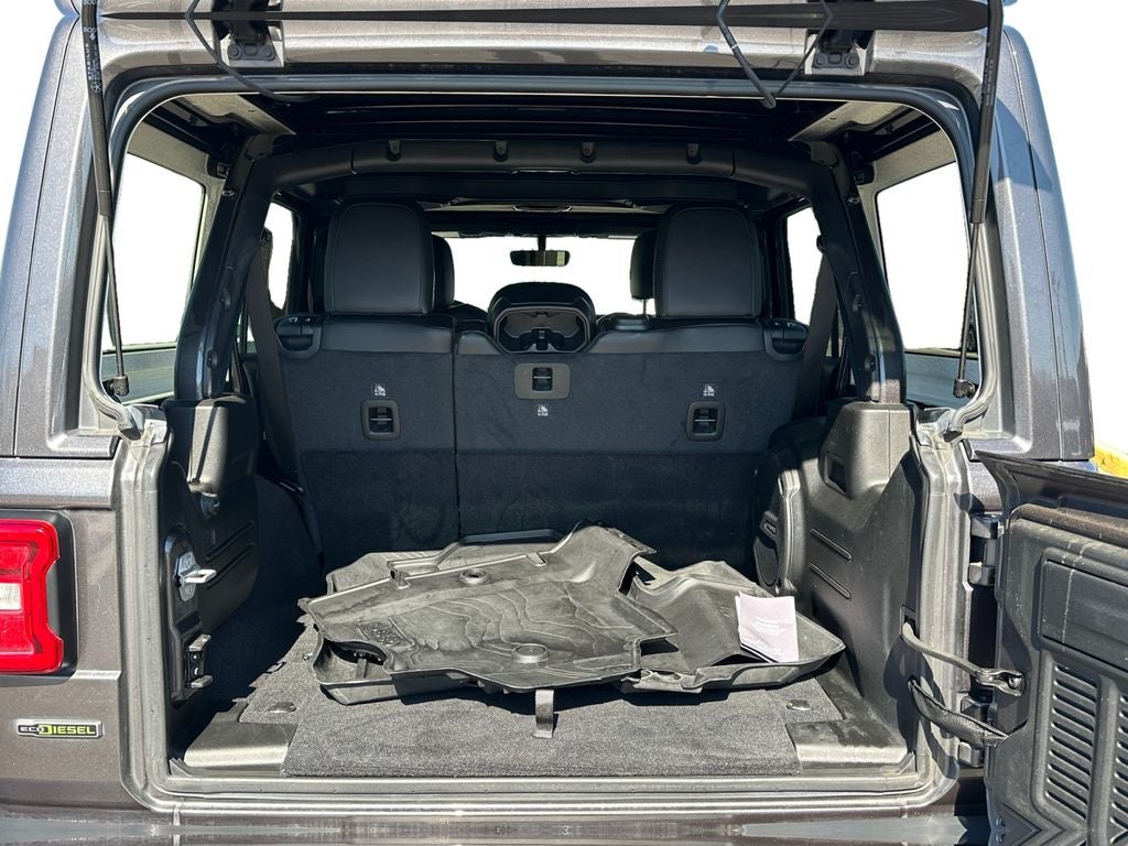 2021 Jeep Wrangler Unlimited Sahara Altitude V6 Turbo Diesel