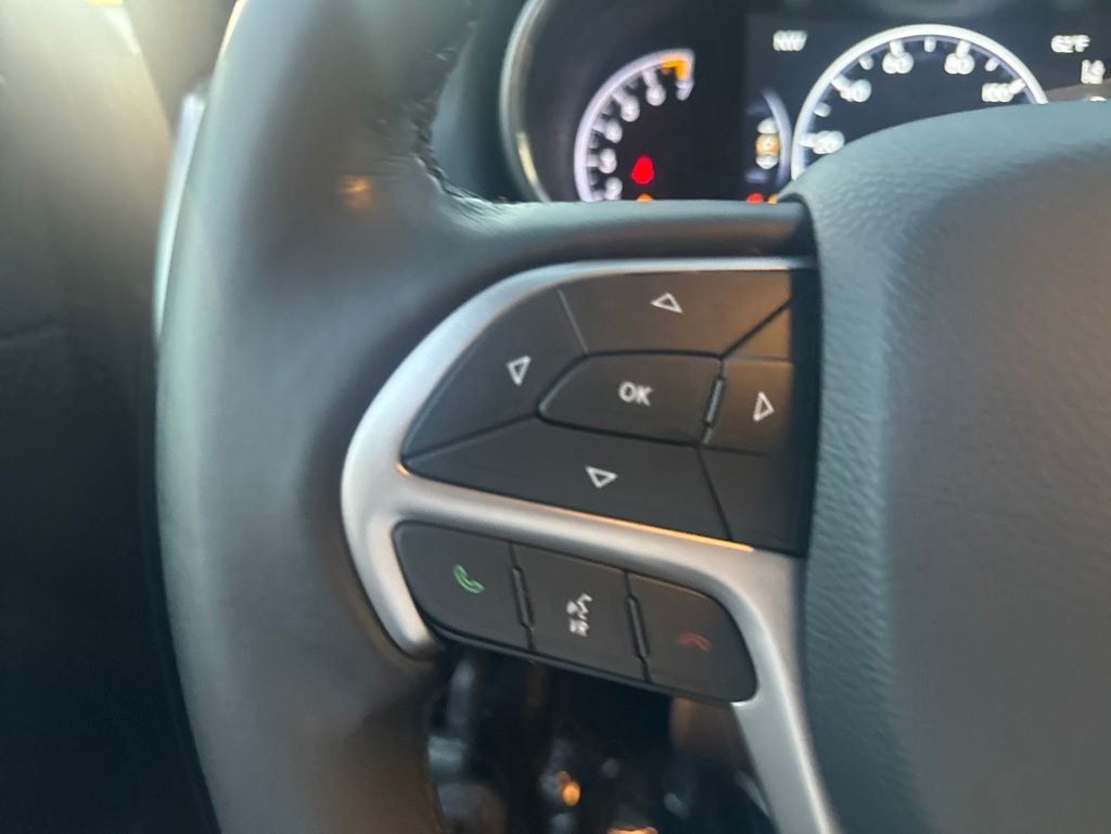 2020 Jeep Grand Cherokee Laredo