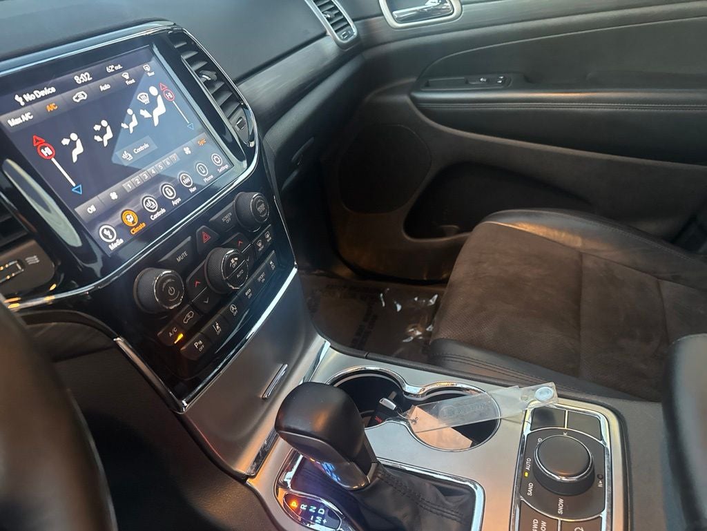 2020 Jeep Grand Cherokee Laredo
