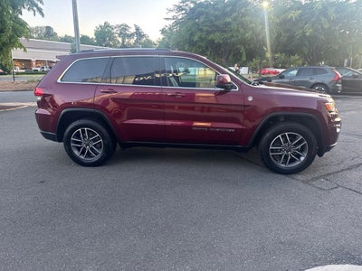2020 Jeep Grand Cherokee Laredo