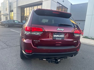 2020 Jeep Grand Cherokee Laredo