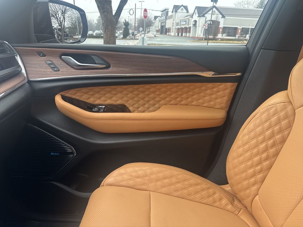 2025 Jeep Grand Cherokee L Summit