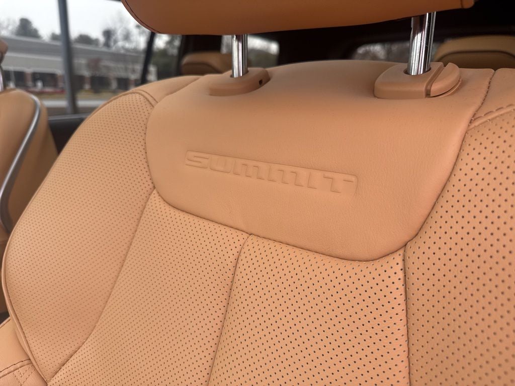 2025 Jeep Grand Cherokee L Summit
