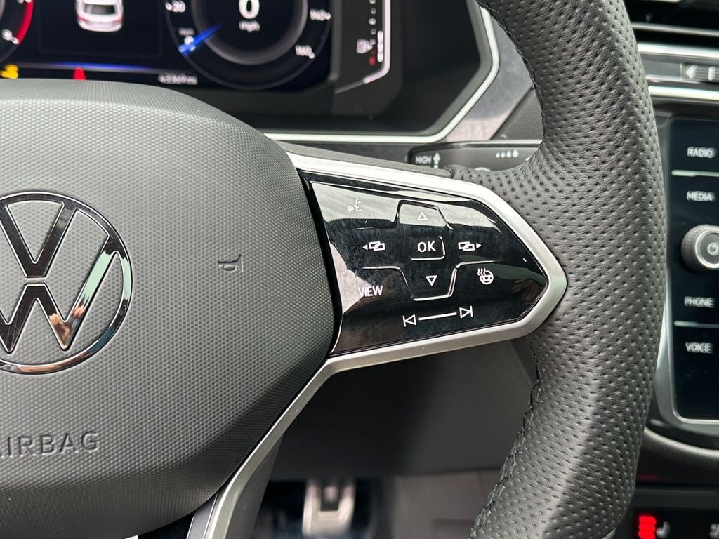 2022 Volkswagen Tiguan 2.0T SEL R-Line