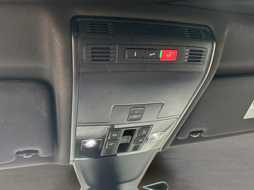 2022 Volkswagen Tiguan 2.0T SEL R-Line