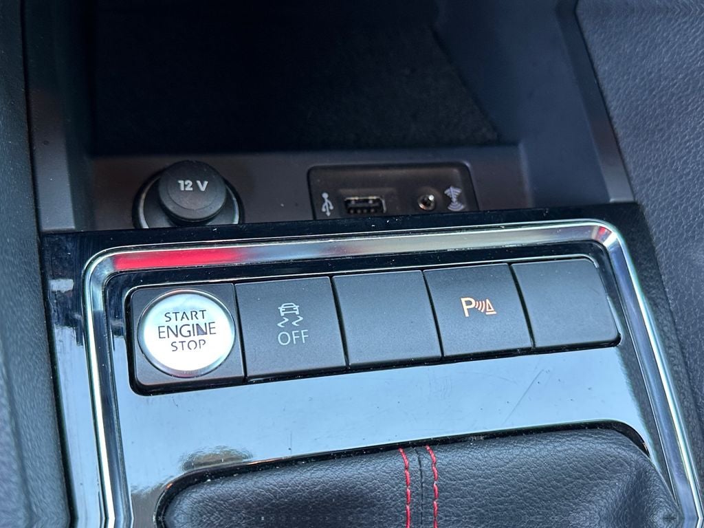 2016 Volkswagen Jetta 2.0T GLI SE 2.0