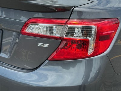 2014 Toyota Camry SE