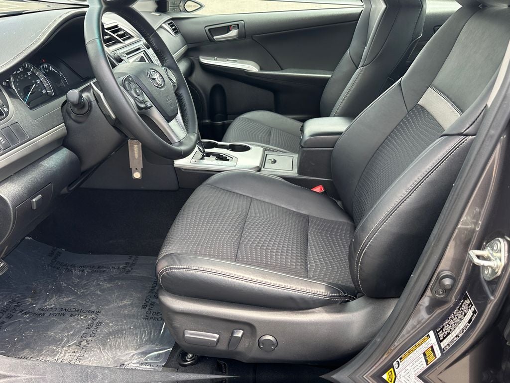 2014 Toyota Camry SE