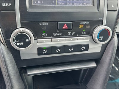 2014 Toyota Camry SE