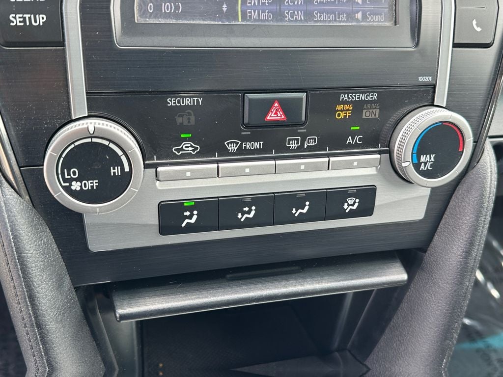 2014 Toyota Camry SE