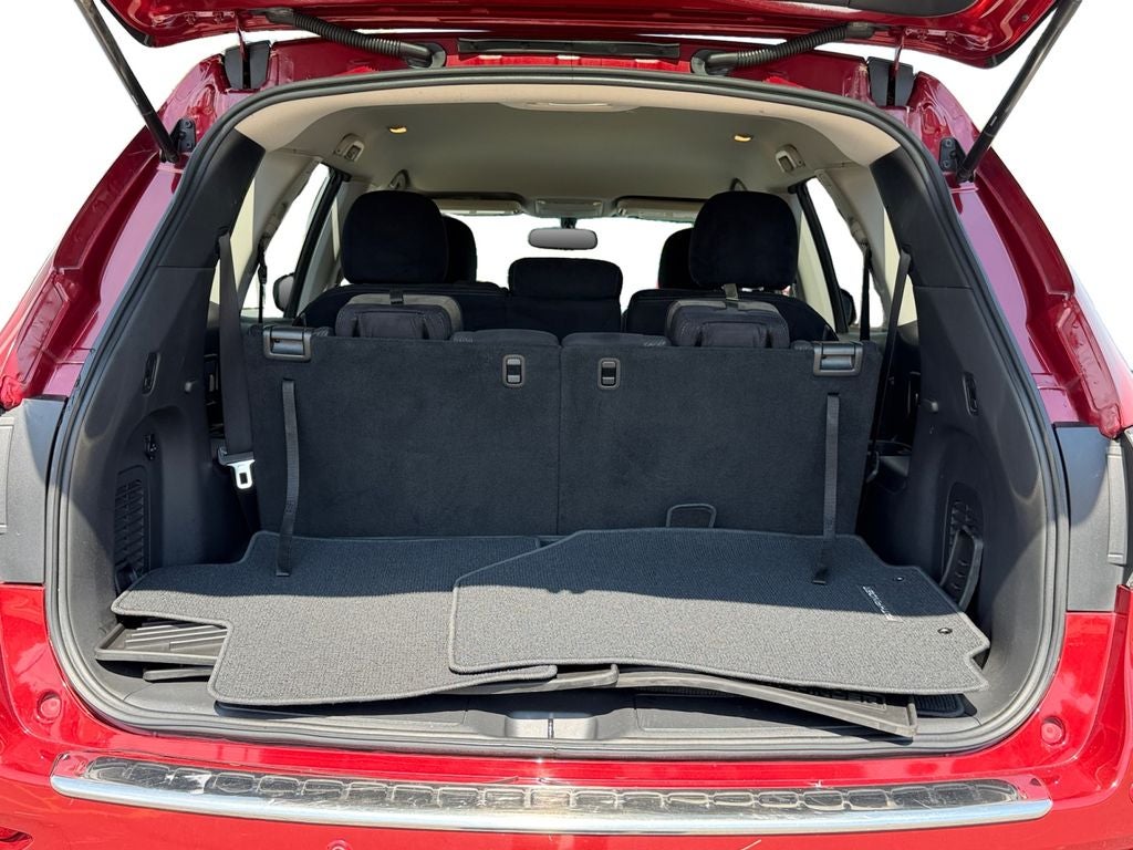 2015 Nissan Pathfinder SV