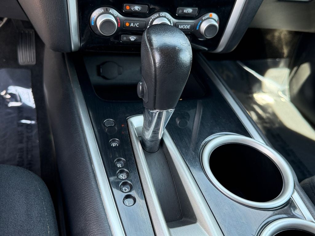 2015 Nissan Pathfinder SV