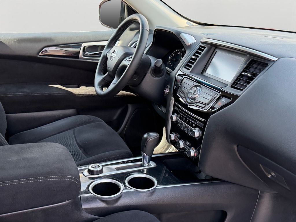 2015 Nissan Pathfinder SV