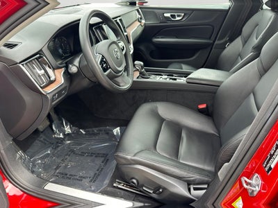 2020 Volvo S60 T5 Momentum