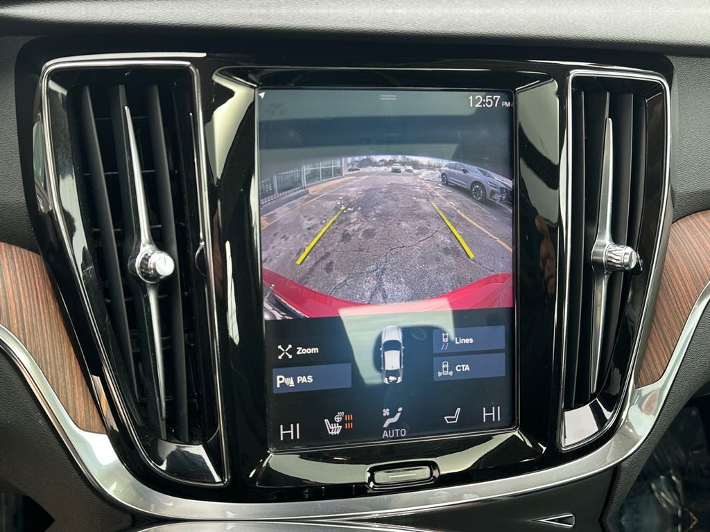 2020 Volvo S60 T5 Momentum