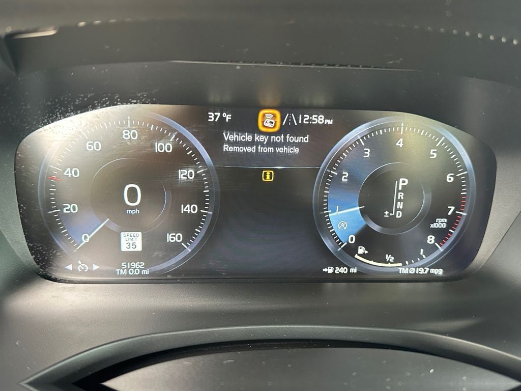 2020 Volvo S60 T5 Momentum