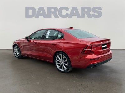 2020 Volvo S60 T5 Momentum