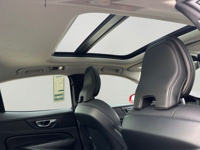 2020 Volvo S60 T5 Momentum
